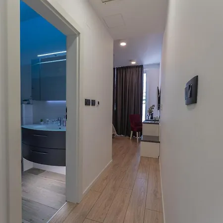 Sky & Sun Luxury With Private Parking In The Garage Zadar