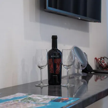 Sky & Sun Luxury With Private Parking In The Garage Bed & Breakfast Zadar