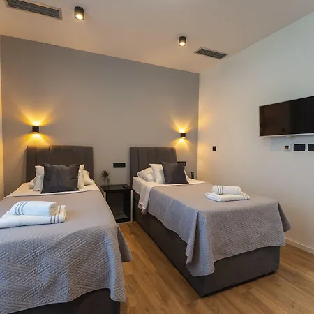 לינה וארוחת בוקר Sky & Sun Luxury With Private Parking In The Garage זאדאר